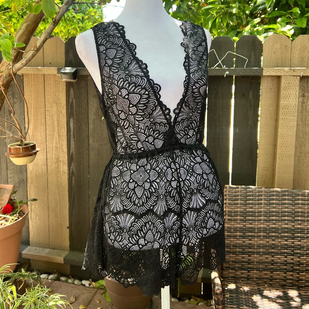 Black “lace” teddy with stretch